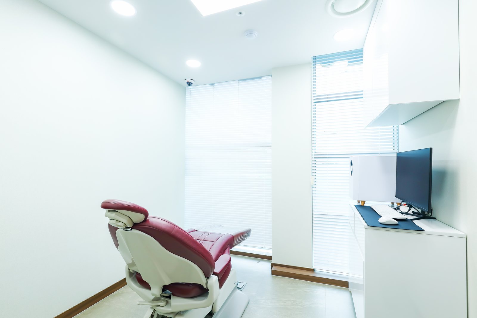 Hair Loss Diagnosis & Consultation at MONARA Dermatology Clinic